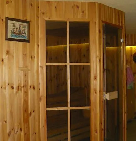 Diana Vendeghaz Guest house *
