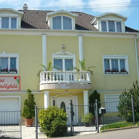 Guest house Diana Vendeghaz Eger