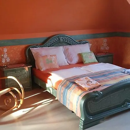 Diana Vendeghaz Guest house Eger